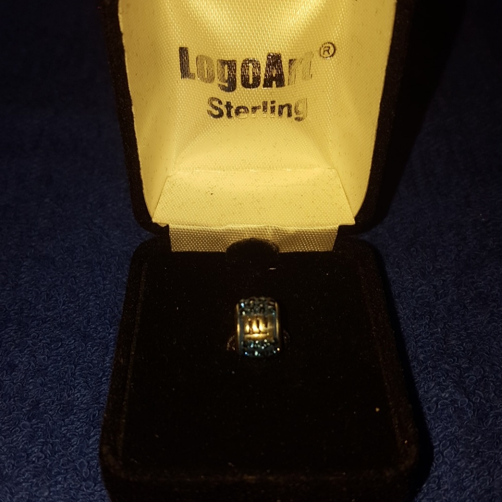 LogoArt New York Giants Silver Crystal Logo Bead